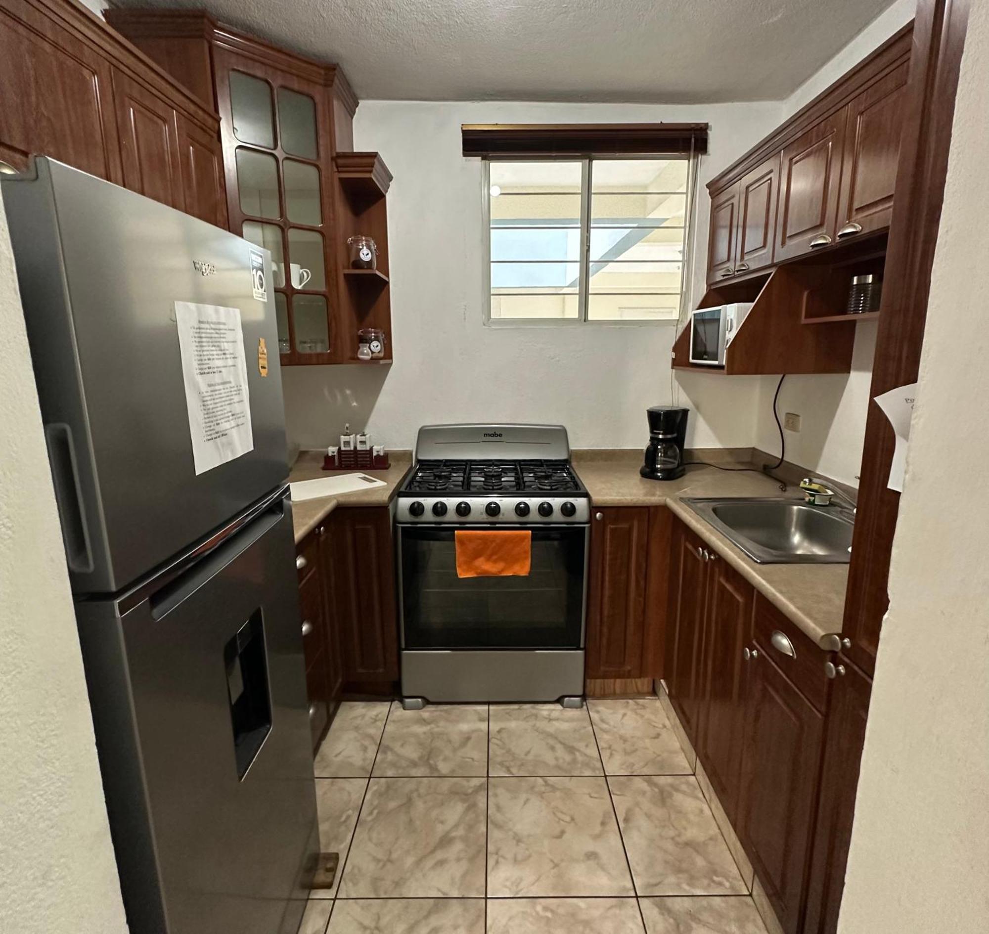 San Benito Apartamento Para 6 산살바도르 외부 사진